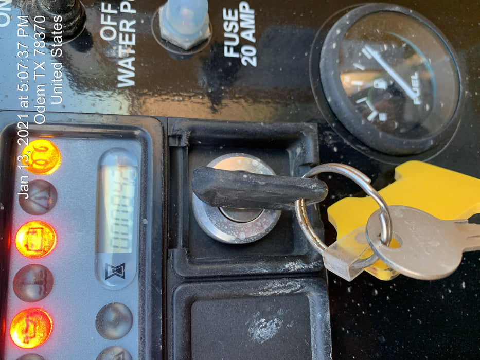 2020 Vac-Tron LP573XDT 24 HP Kohler Diesel Engine (Tier 4 Final), Includes 500 Gallon Debris Tank w/ Hydraulic Tilt, two (2) 100 Gallon Water Tanks, Low Profile Torsion Axles (12,000 GVWR), Manual Jack