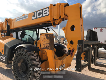 2021 JCB 512-56