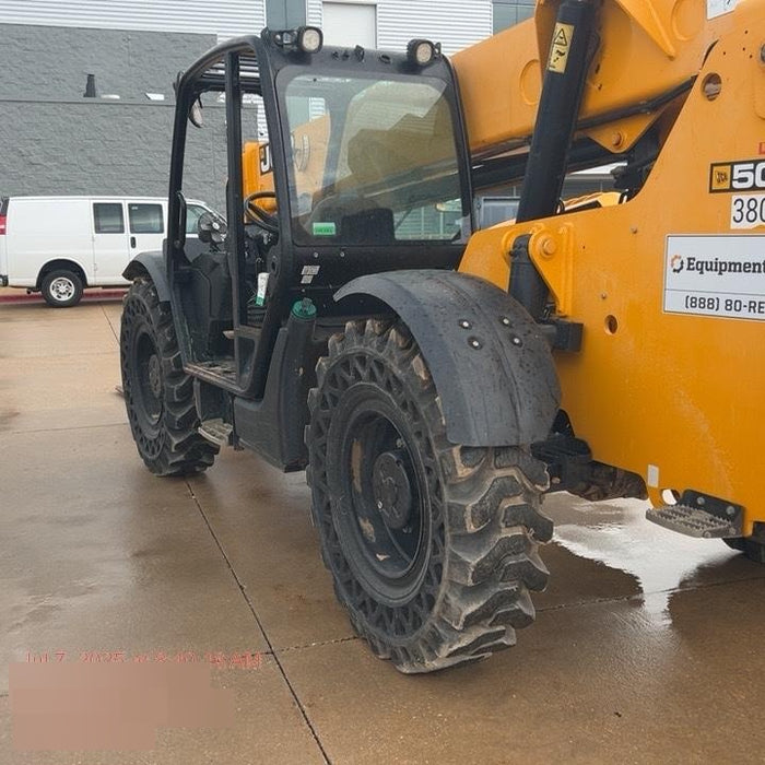 2019 JCB 509-42 74 HP w/Open ROPS, Beacon, Aux Hydraulics, LED Work lights, Solid Tires 66" Carriage/60" Forks