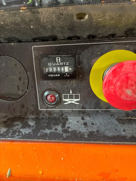 2022 JLG ES1932