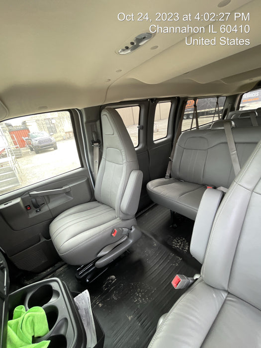 2023 CHEVROLET Express Van - Rental