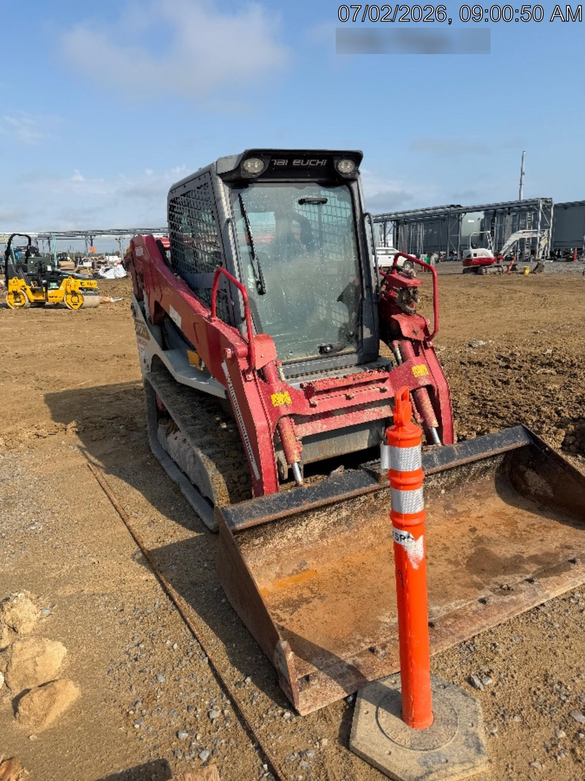 2023 TAKEUCHI TL10V2-CR