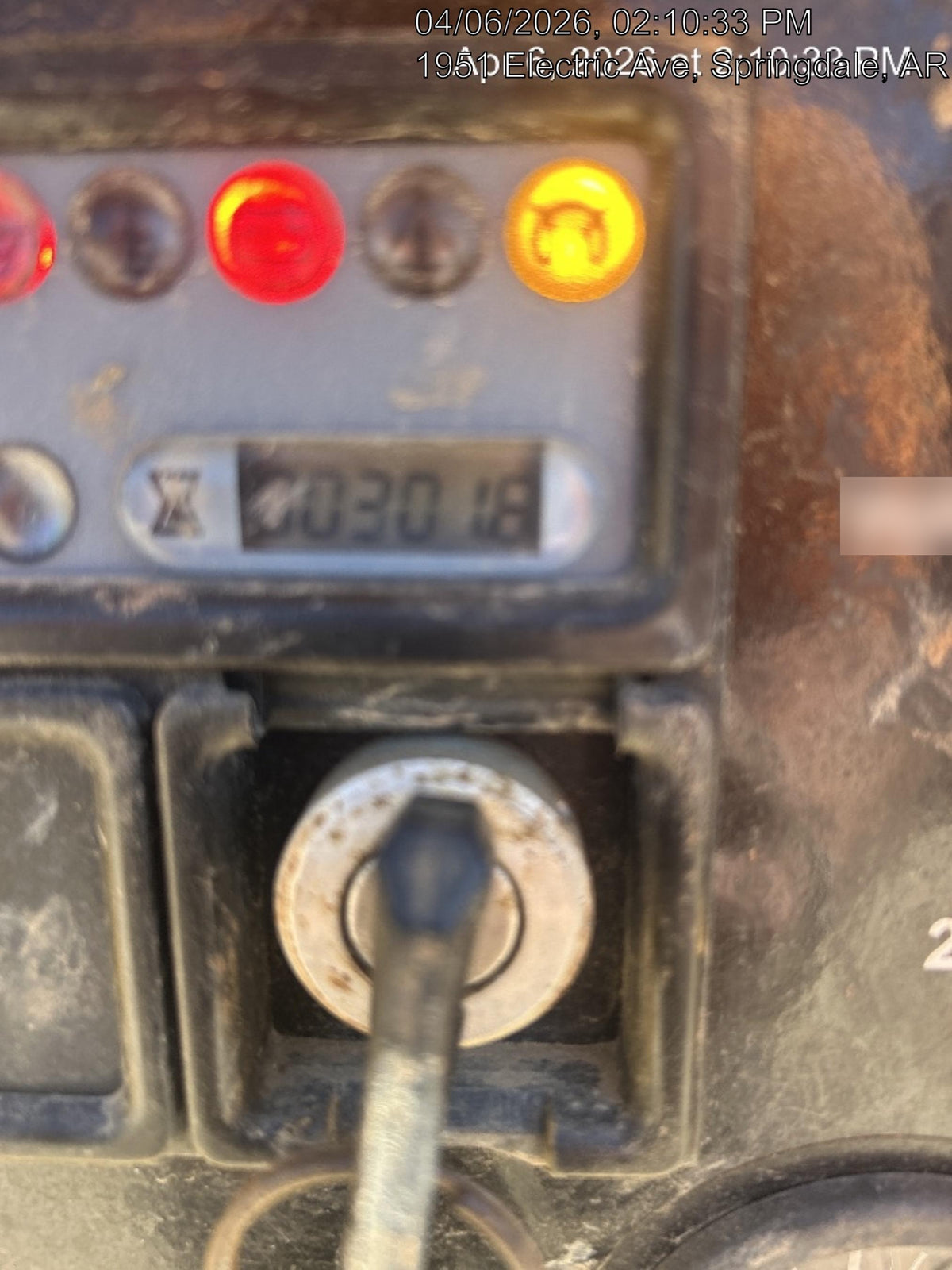 2023 Vac-Tron LP573XDT T4 Koehler Diesel Engine, 500 Gallon Debris Tank, x2 100 Gallon Water Tanks