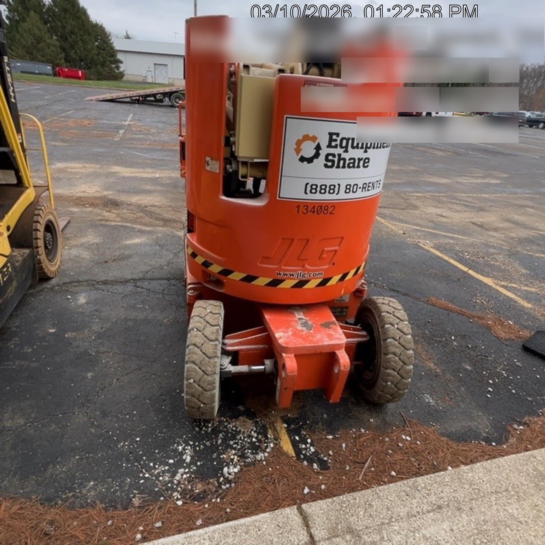2021 JLG E300AJP