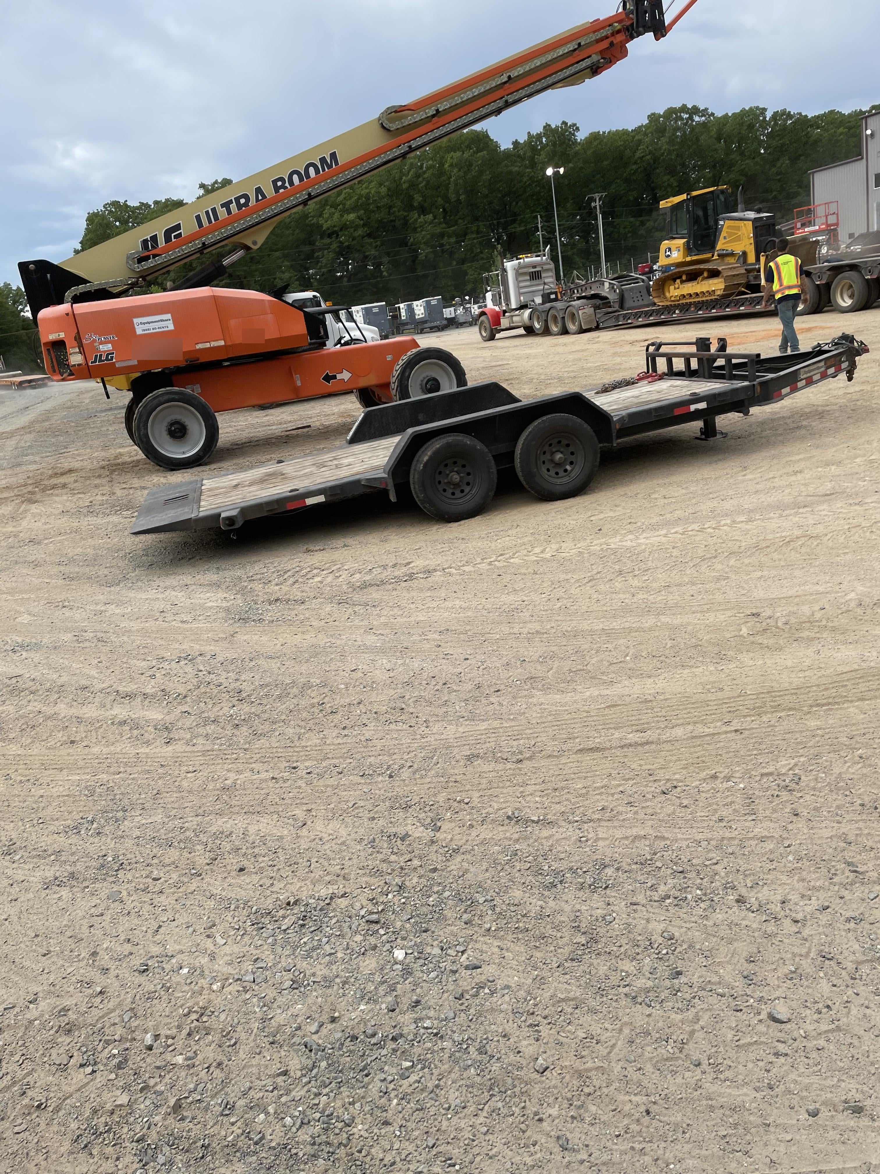 2020 LOADTRAIL Tilt-Deck Rental Trailer