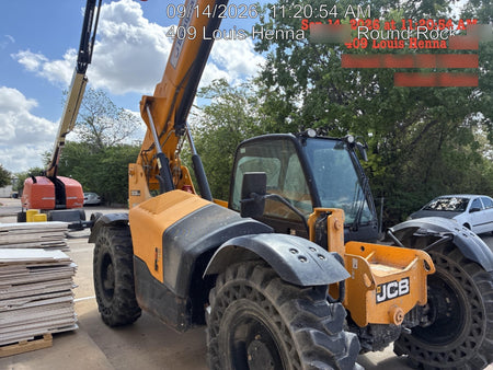 2018 JCB 509-42 JCB 509-42 Enclosed Cab, 74 HP, Solid Tires, Worklights, Beacon, Aux Hydraulics, Lifting Eye