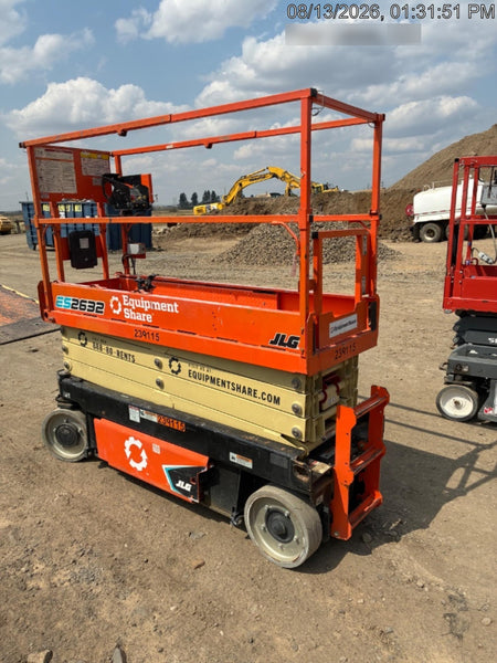 2022 JLG ES2632