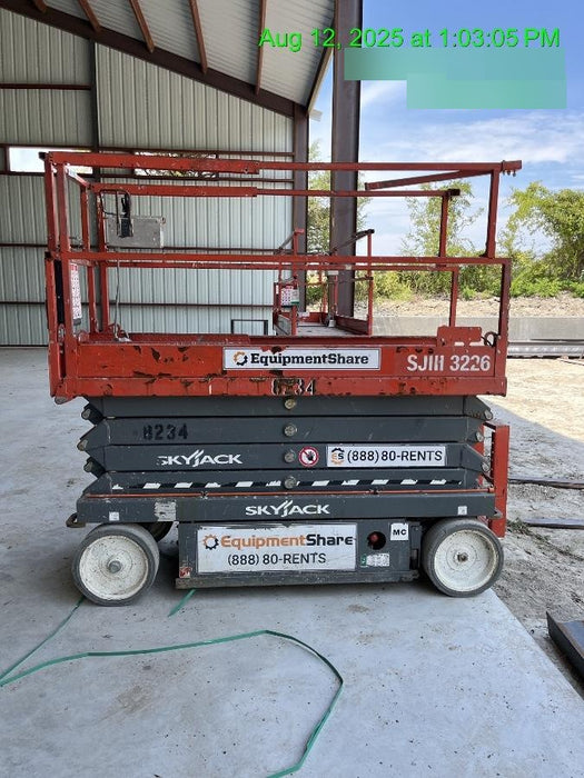 2018 Skyjack SJIII-3226 Skyjack SJIII3226 Scissor Lift w/Trojan Batteries