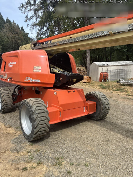 2022 JLG 660SJ
