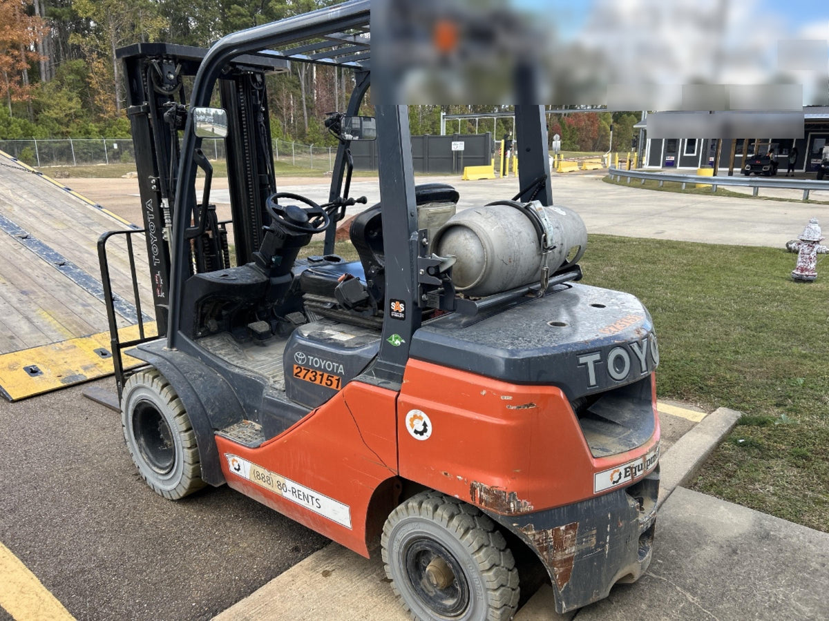 2022 TOYOTA 50-8FGU25