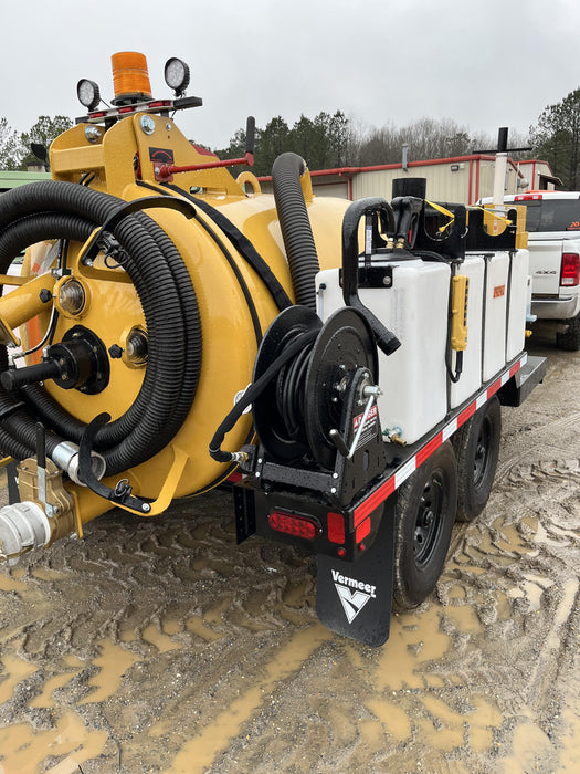 2023 Vac-Tron LP573XDT T4 Koehler Diesel Engine, 500 Gallon Debris Tank, x2 100 Gallon Water Tanks