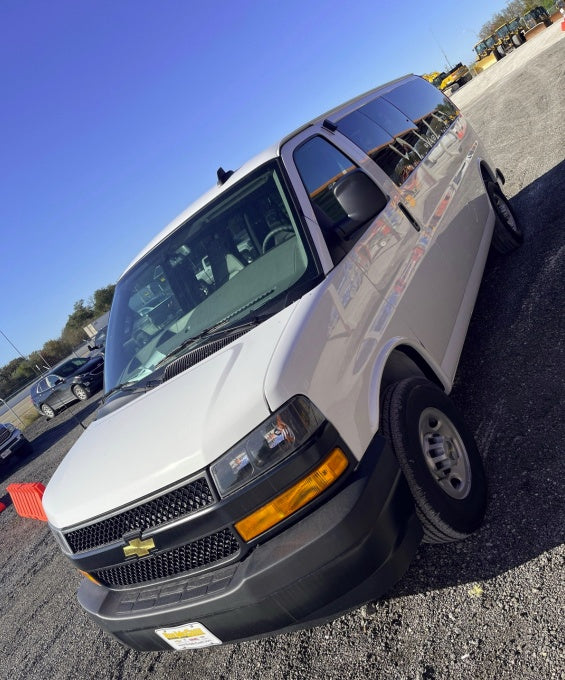 2023 CHEVROLET Express Van - Rental