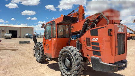 2019 SKYTRAK 10054