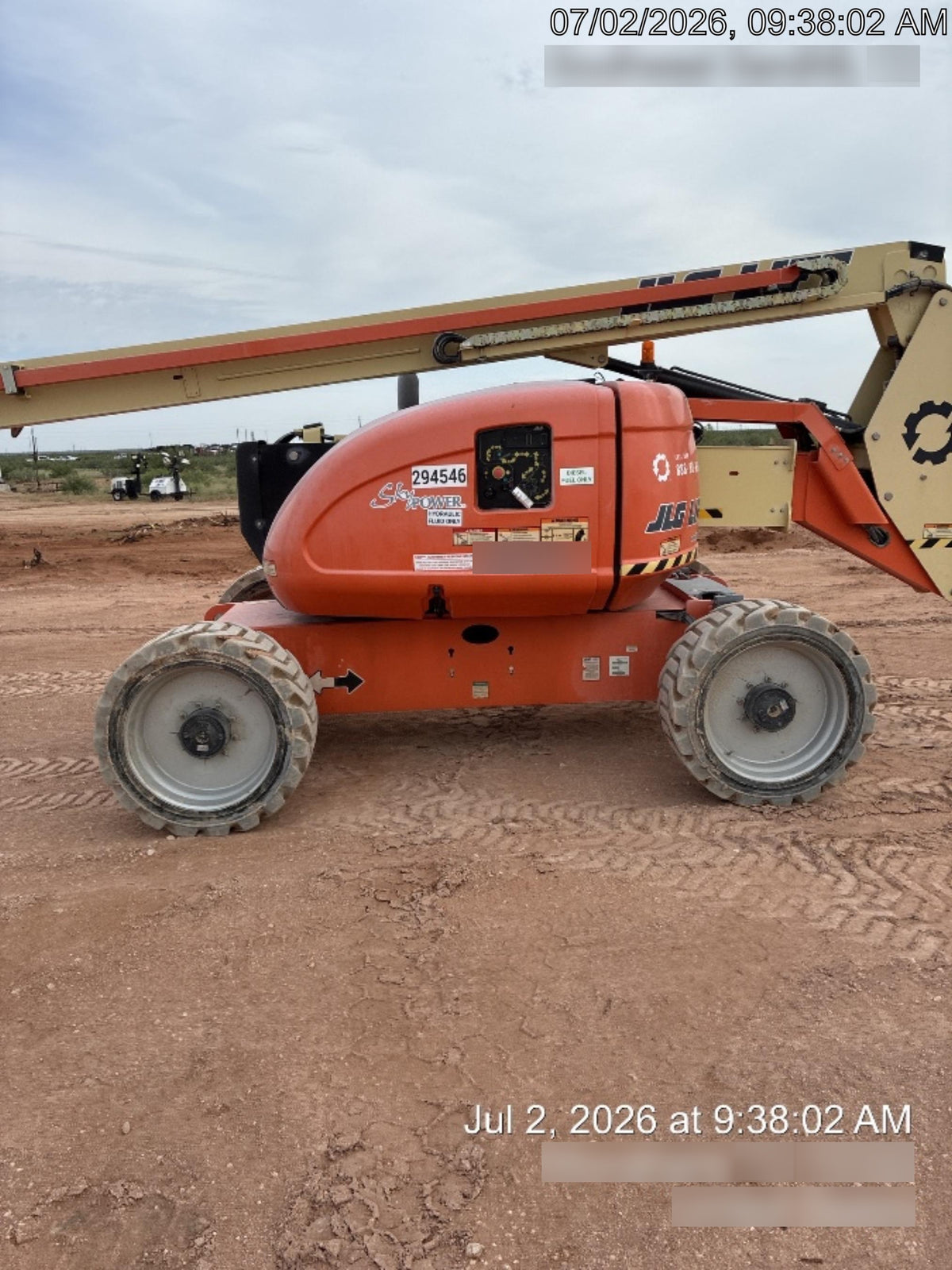 2023 JLG 600AJ