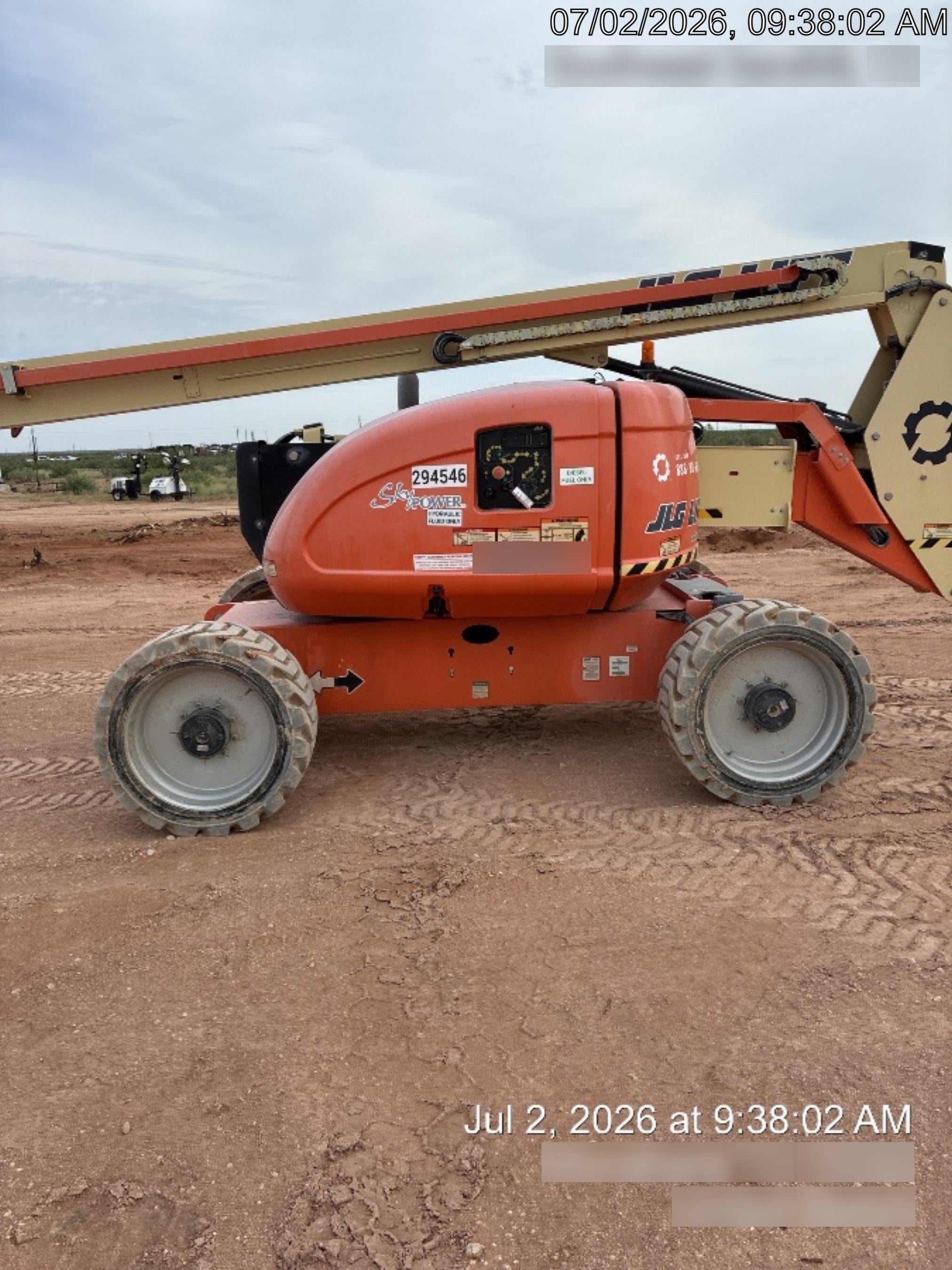2023 JLG 600AJ
