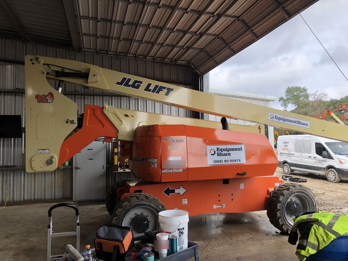 2020 JLG 800AJ