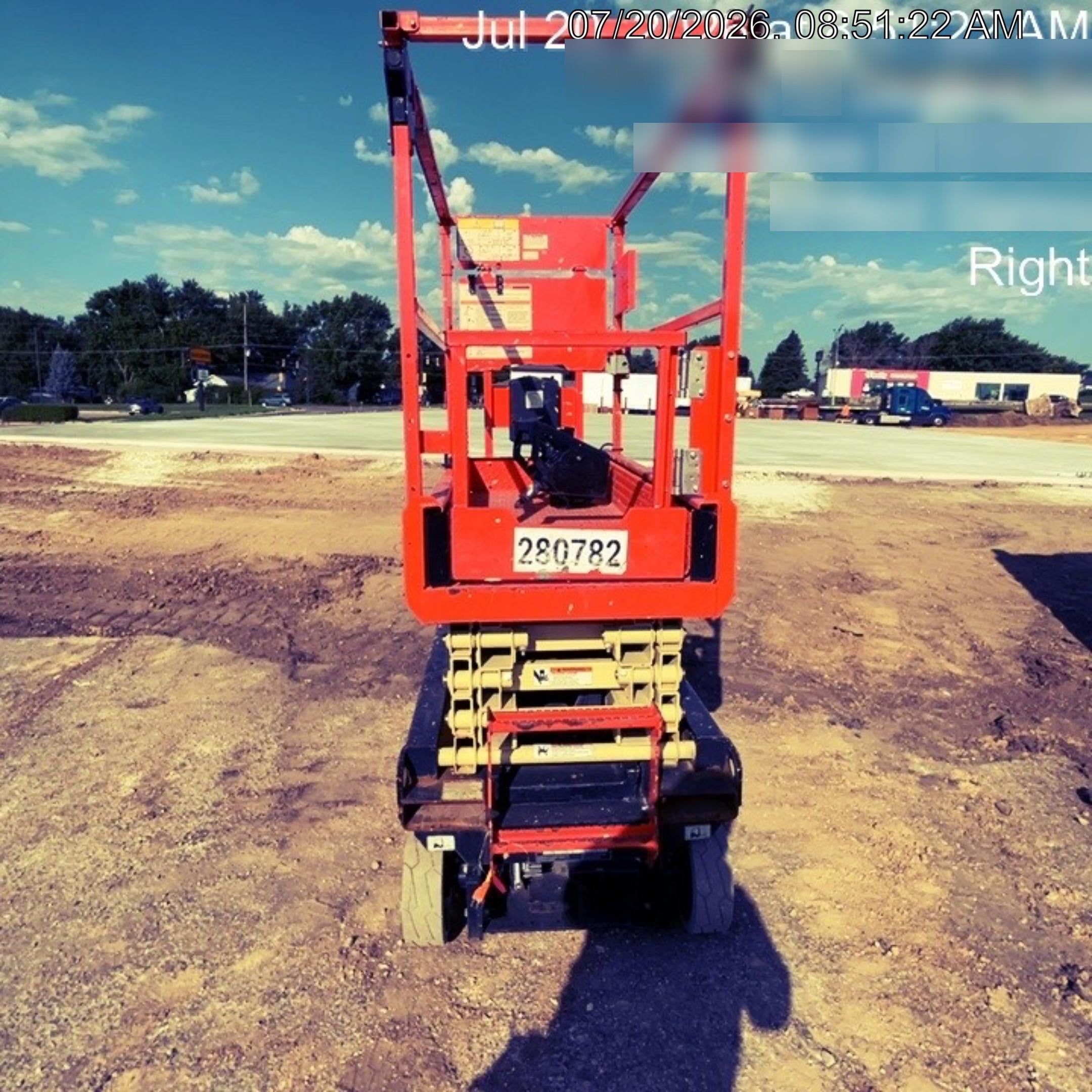2022 JLG ES1932