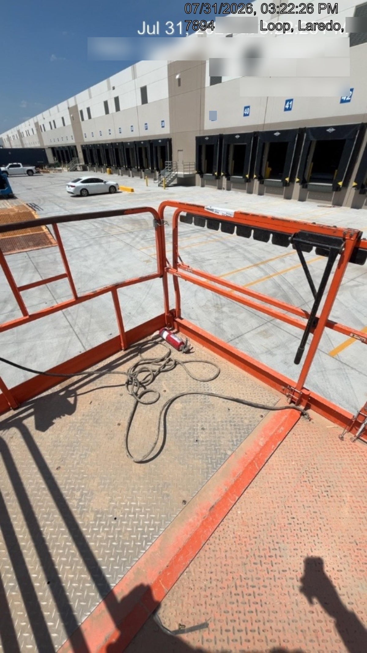 2023 JLG RT4394