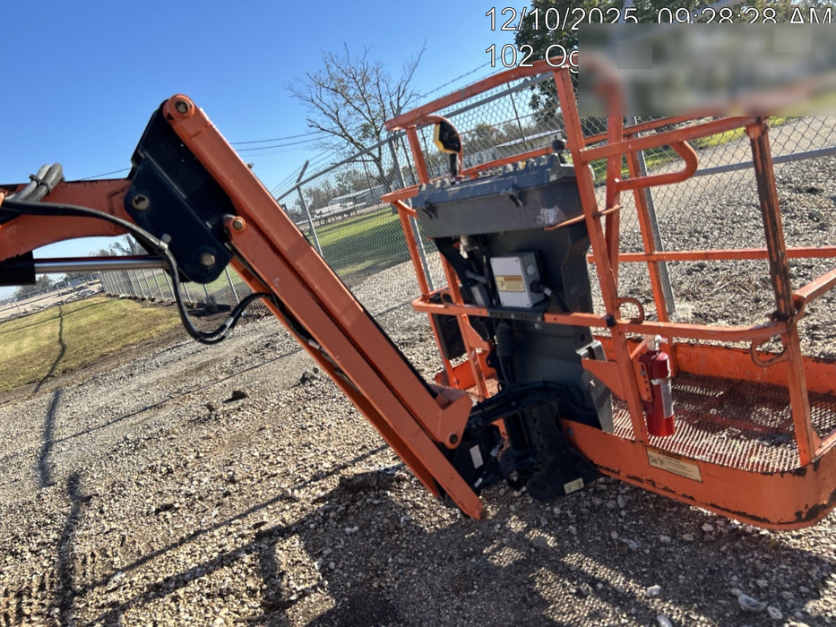 2019 JLG 450AJ