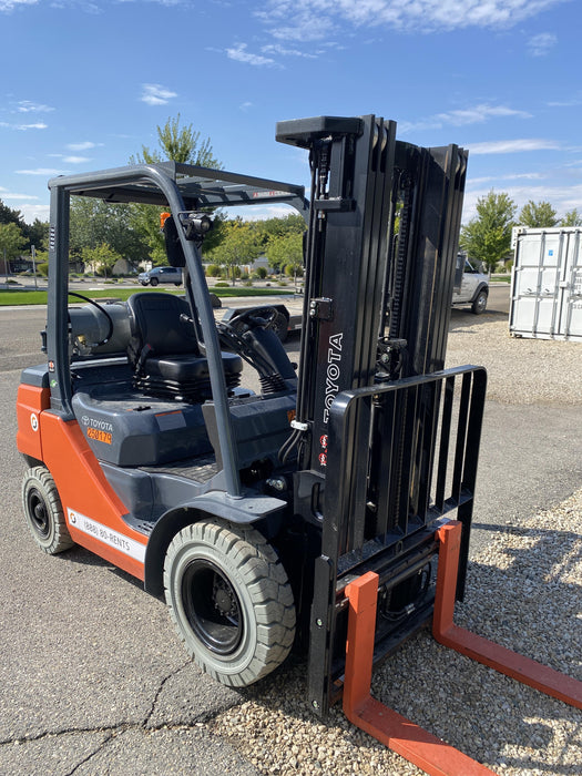 2022 TOYOTA 50-8FGU25