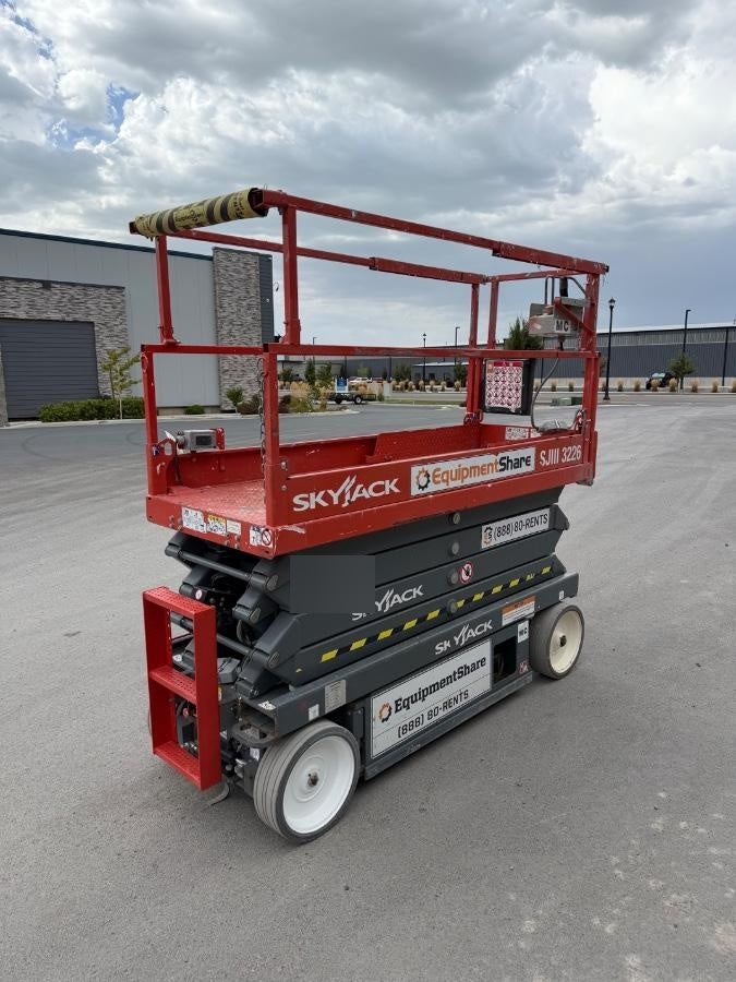 2019 Skyjack SJIII-3226 Skyjack SJIII3226 Standard w/Trojan Batteries