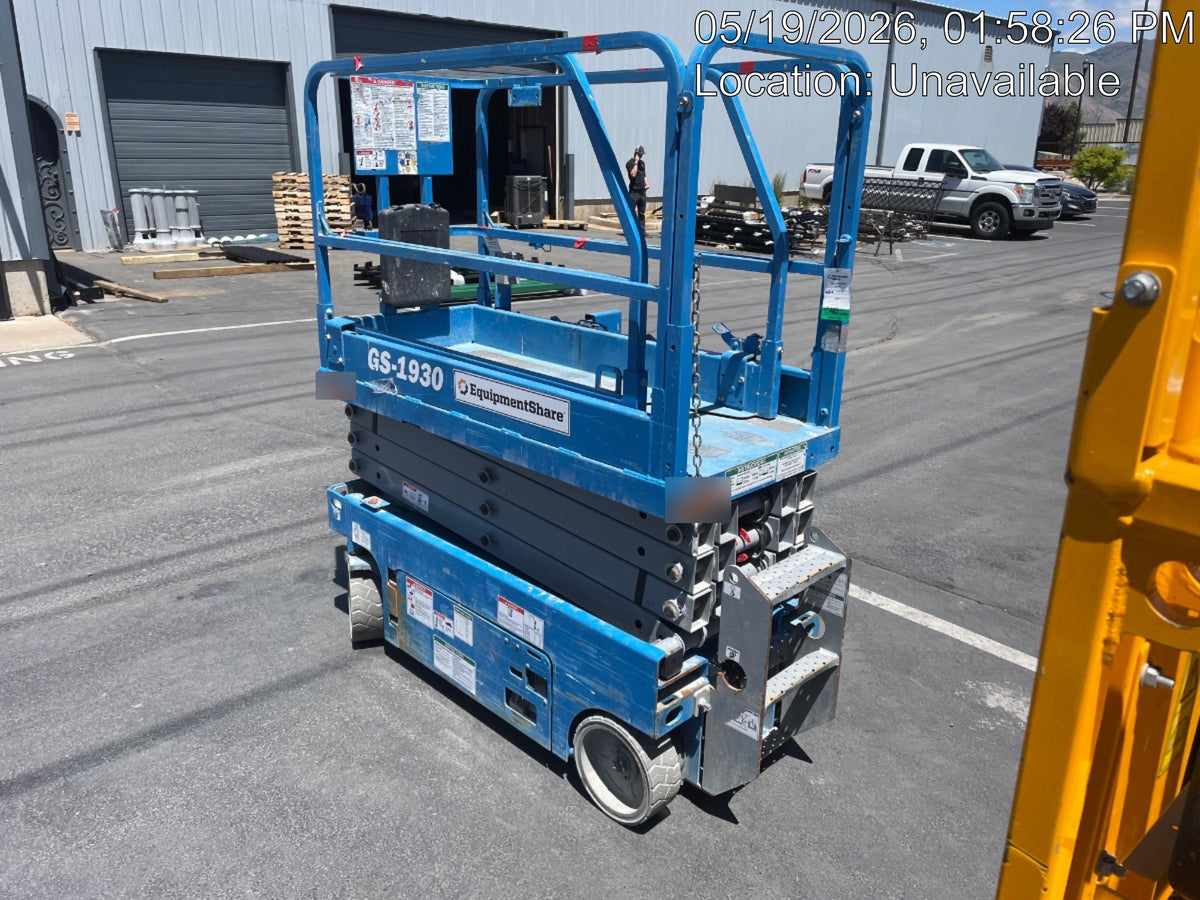 2019 Genie GS-1930 Fixed rails with chain Entry