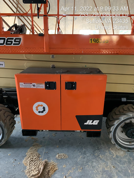 2021 JLG RT4069