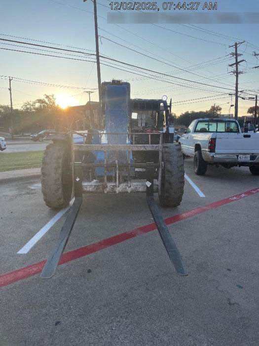 2017 Genie GTH-636 Genie GTH636 Telehandler, 48' Carriage, Solid Tires