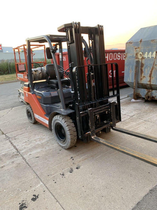 2022 TOYOTA 50-8FGU25