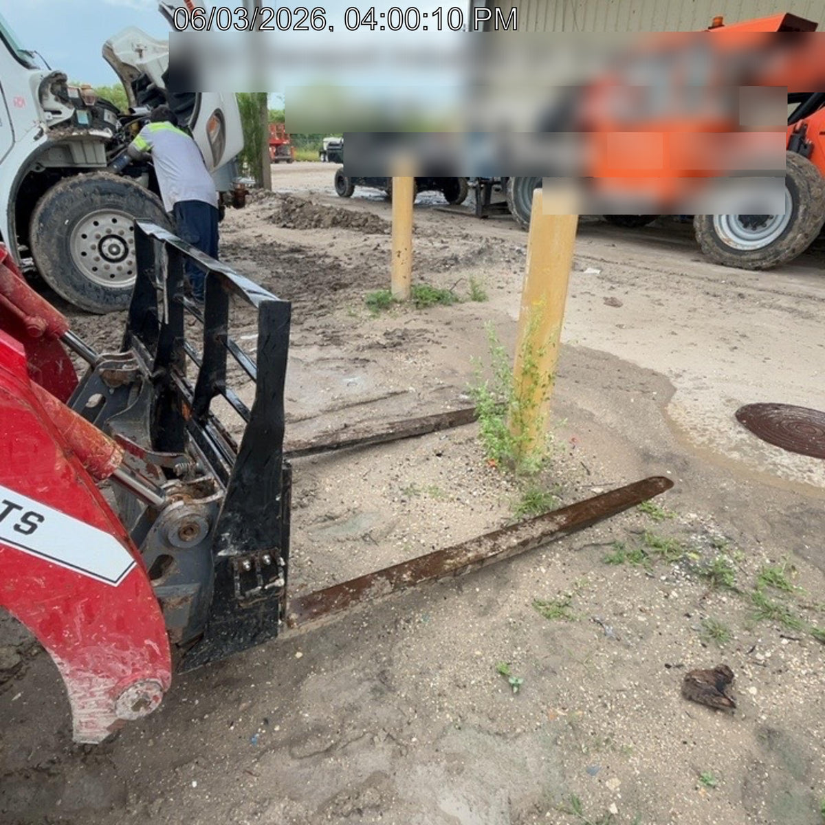 2025 ARROW MATERIAL HANDLING F5100CB - 72"