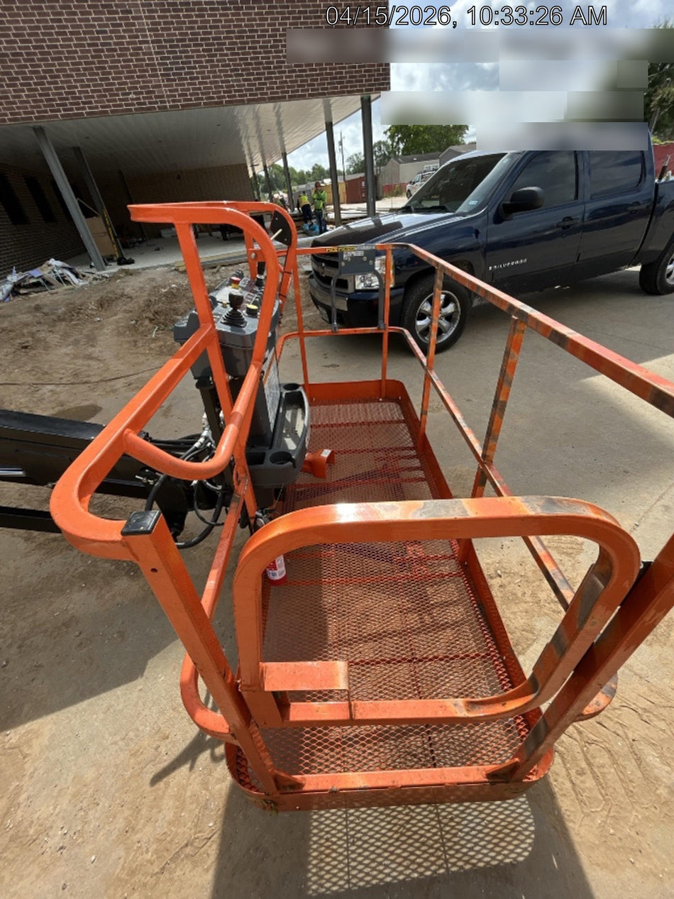 2025 JLG 660SJ