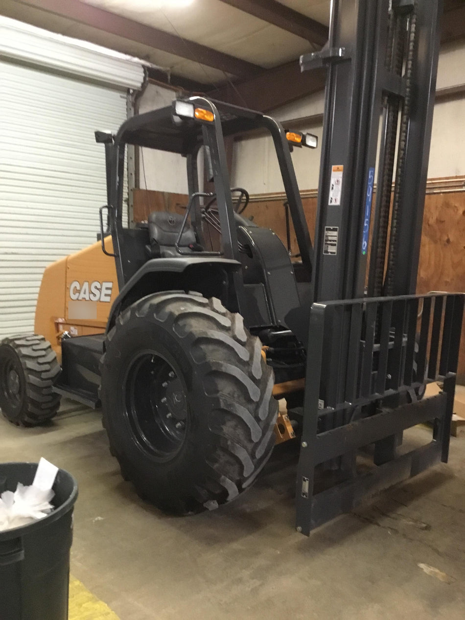 2018 CASE 588H
