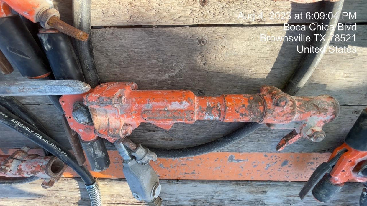 2023 MICHIGAN PNEUMATIC ES-TPB30-1-TRACKER