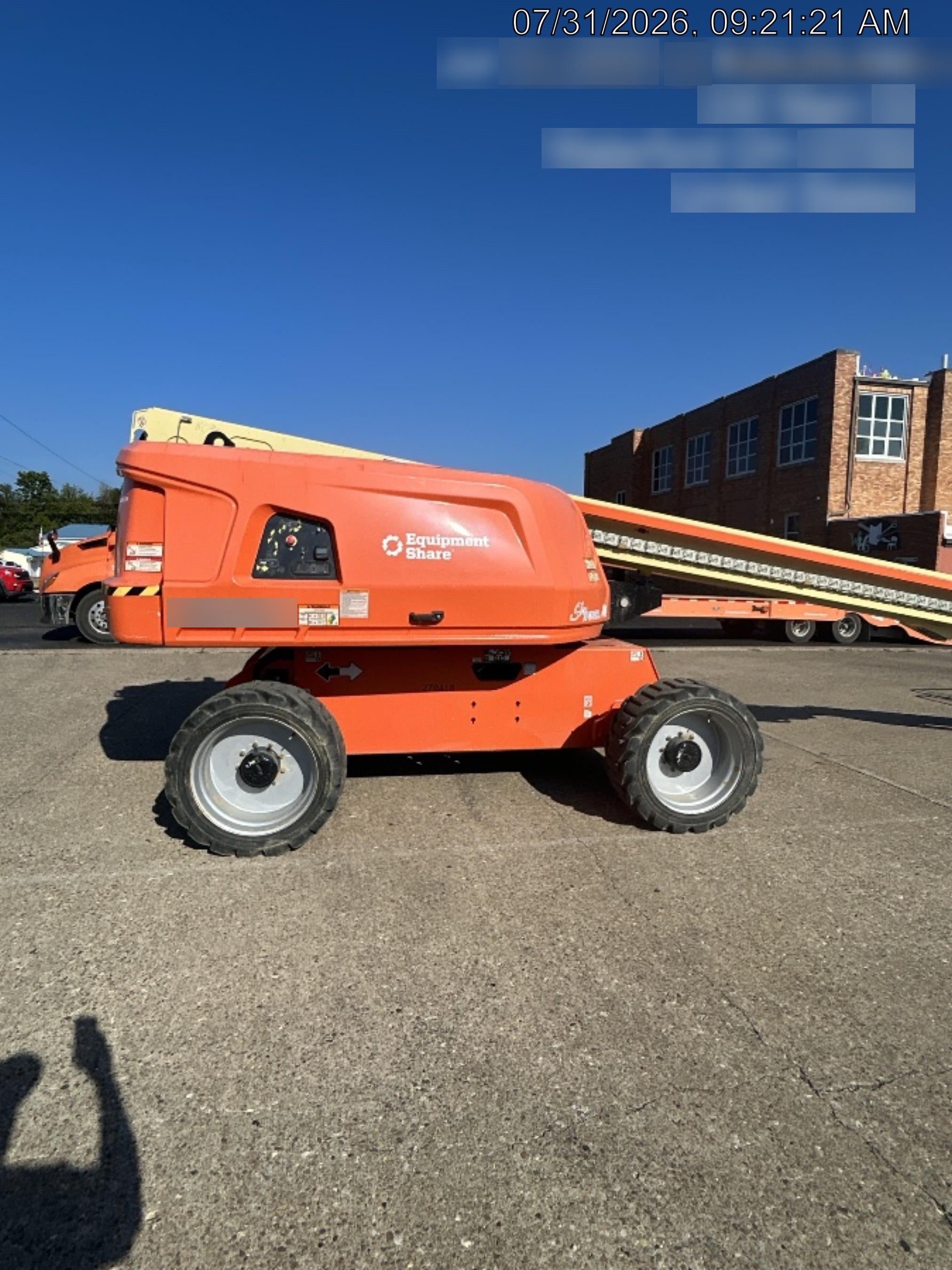 2022 JLG 660SJ