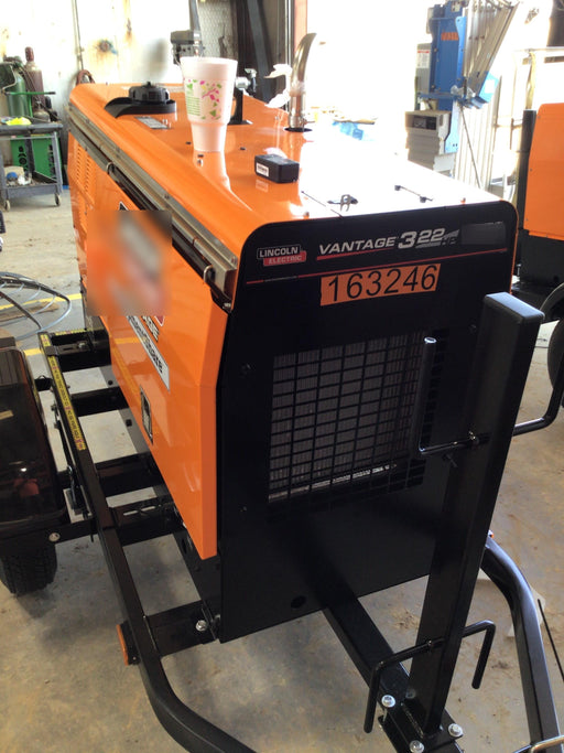 2021 Lincoln Electric Vantage 322 Vantage 322 Ready Pak 3 w/ Decals, ORANGE (includes trailer, cable rack, fender light kit) NO Telematics