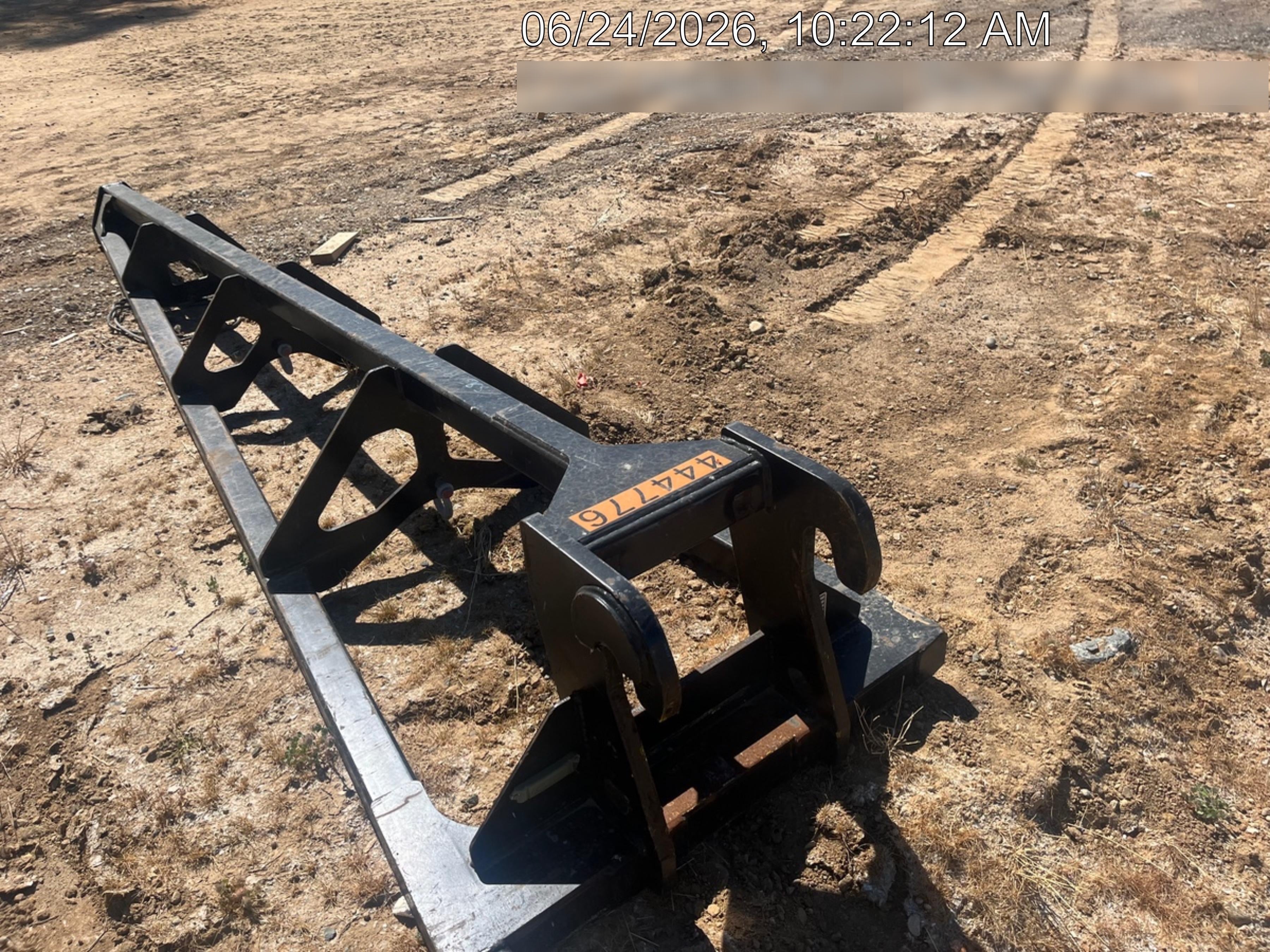 2024 JLG 1001275853