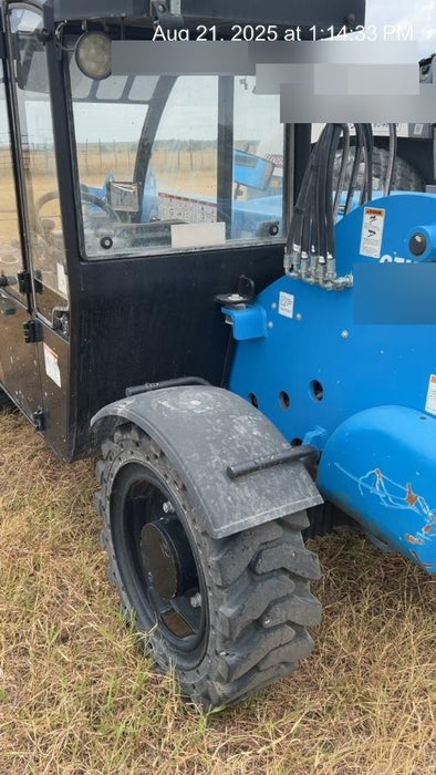 2019 Genie GTH-5519 Cab/Heat/AC, Solid RT Tires, LED Work Lights, Beacon, 48" Carriage, 48" Forks