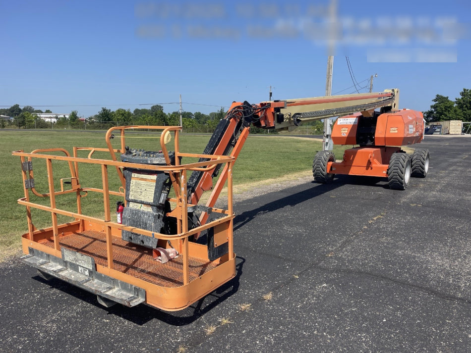 2019 JLG 860SJ