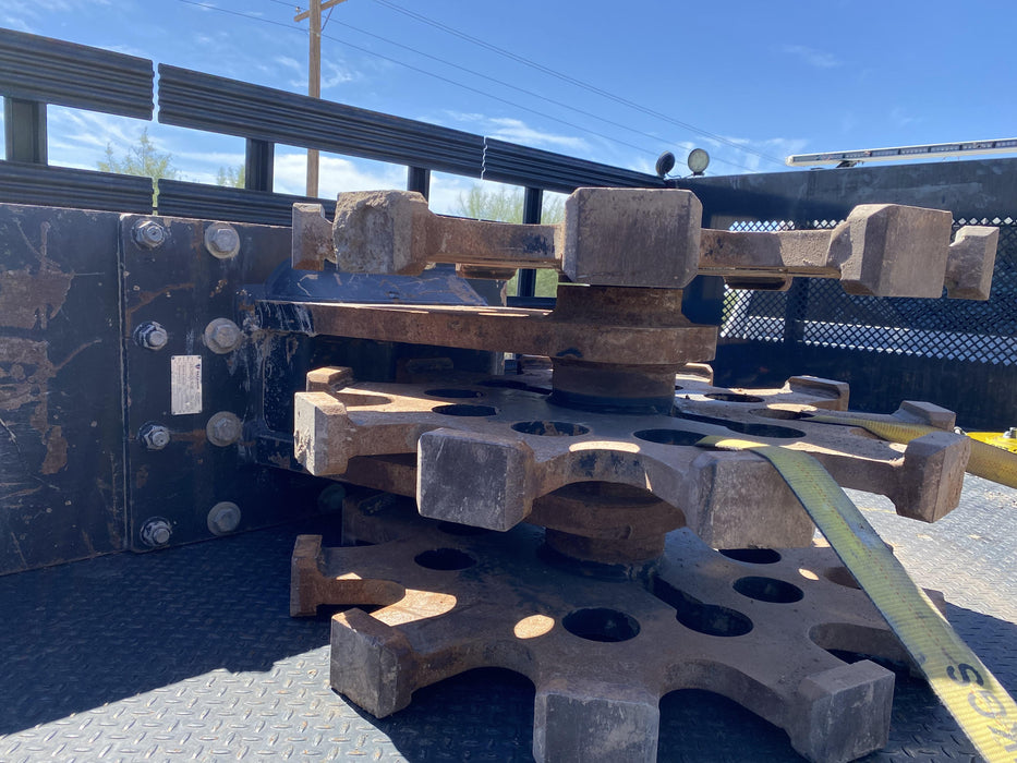 2020 PALADIN 274704K32