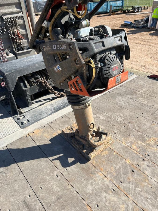 2024 HUSQVARNA LT5005