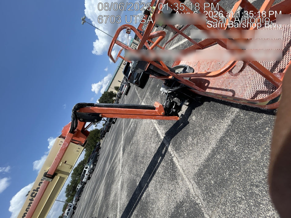 2022 JLG EC600SJ