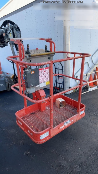 2017 SKYJACK SJ30 AJE