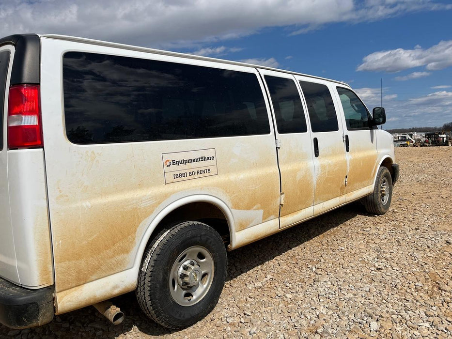 2023 CHEVROLET Express Van - Rental