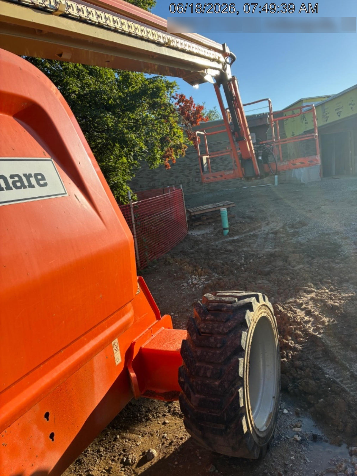2020 JLG 660SJ
