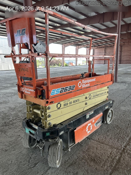 2022 JLG ES2632