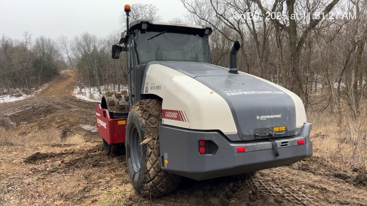 2024 DYNAPAC CA2500D