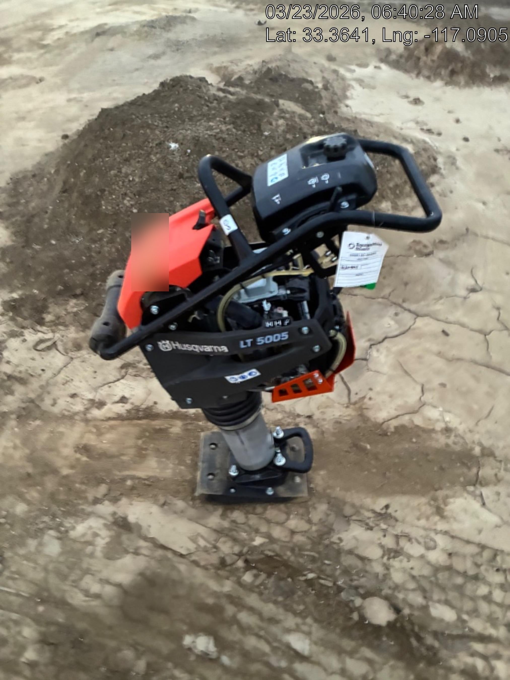 2025 HUSQVARNA LT5005