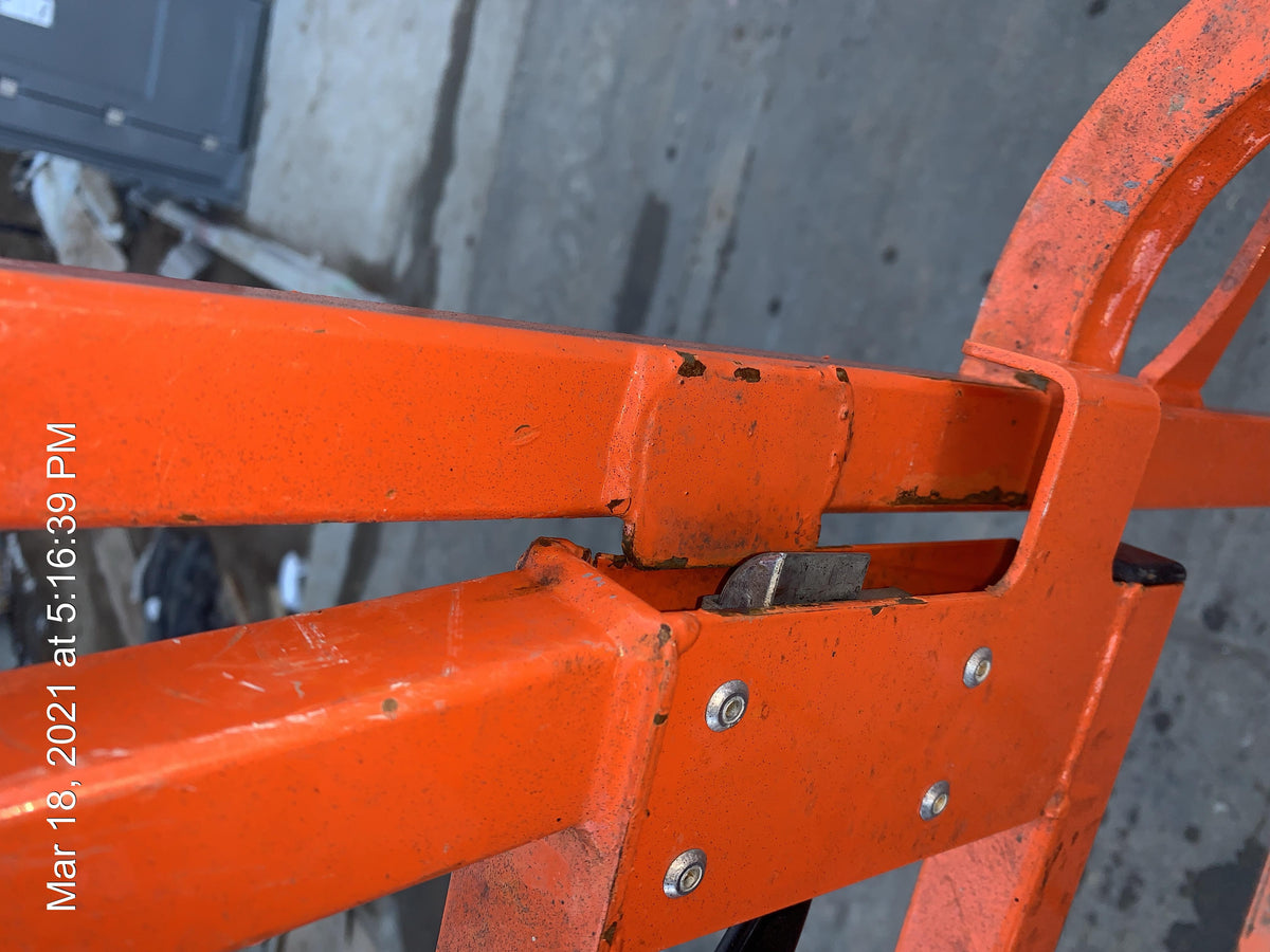 2021 JLG 600S