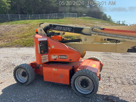 2019 JLG E450AJ