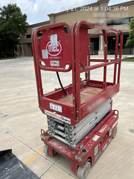 2019 MEC 1330SE MEC 1330SE w/ES Track Hardware, Full Extended 2 Year Warranty